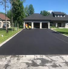 Best Custom Driveway Design  in Dewitt, MI